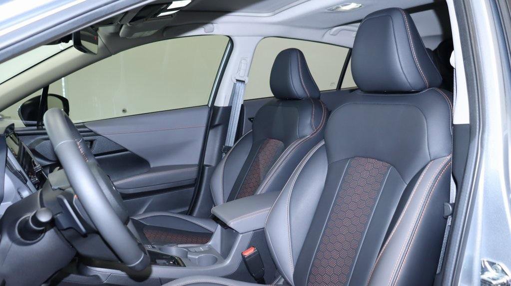 Used 2025 Subaru Crosstrek 2.5i Limited w/ Crosstrek Mirror Package image 19
