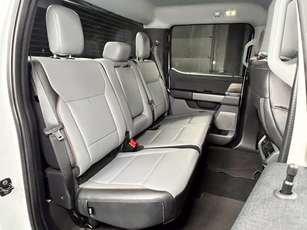 Used 2025 Ford F150 Lariat AWD/4WD image 18