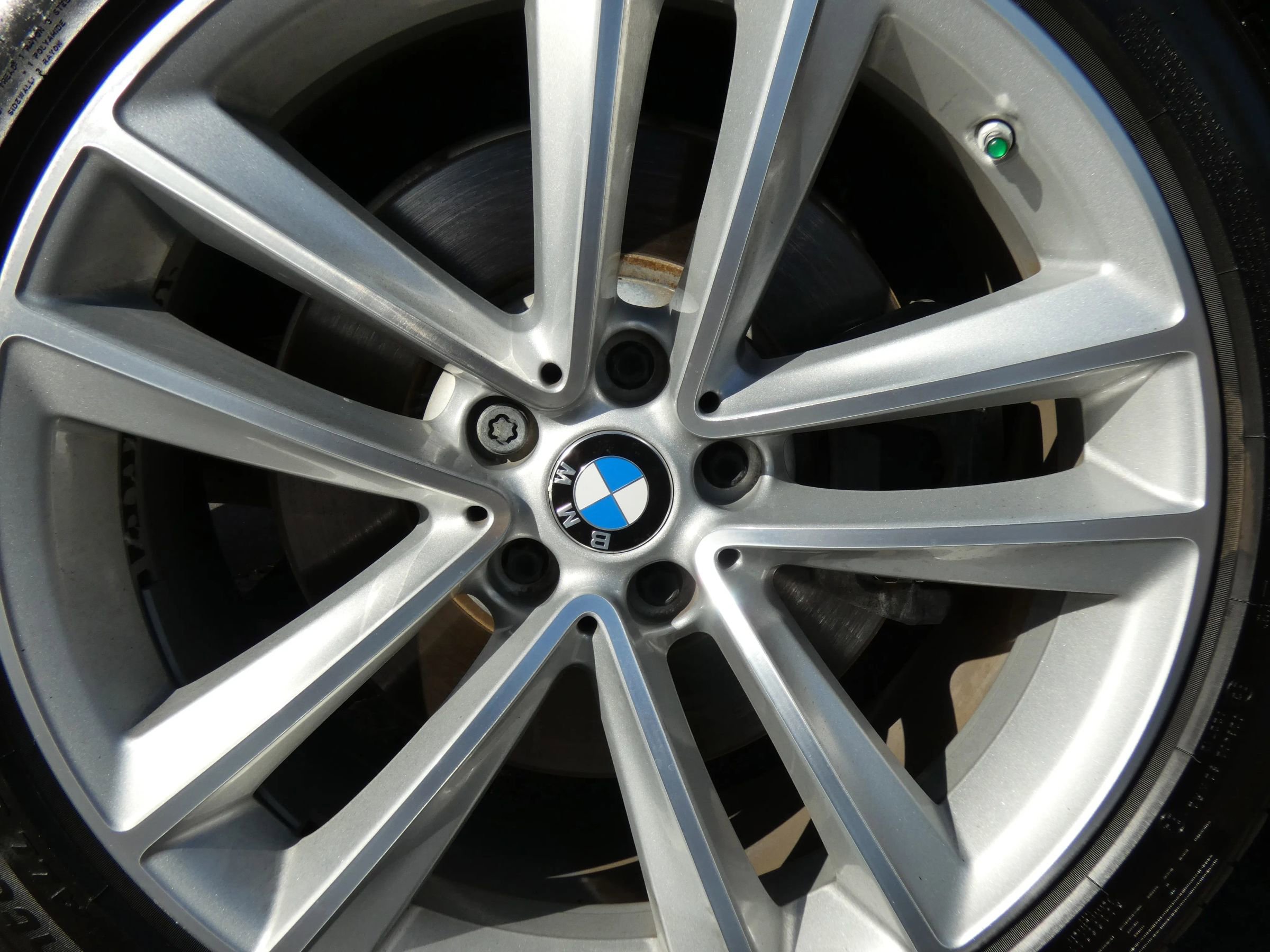 Used 2016 BMW 750i xDrive image 17