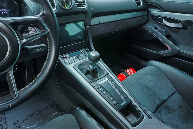 Used 2016 Porsche Cayman GT4 RWD image 70