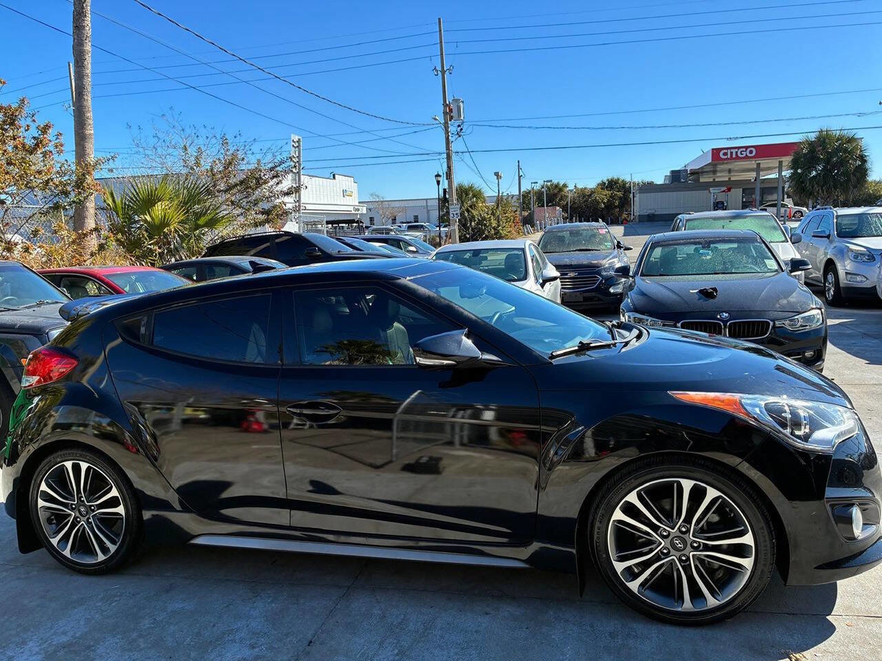Used 2017 Hyundai Veloster Turbo w/ Tech Package 02 image 13