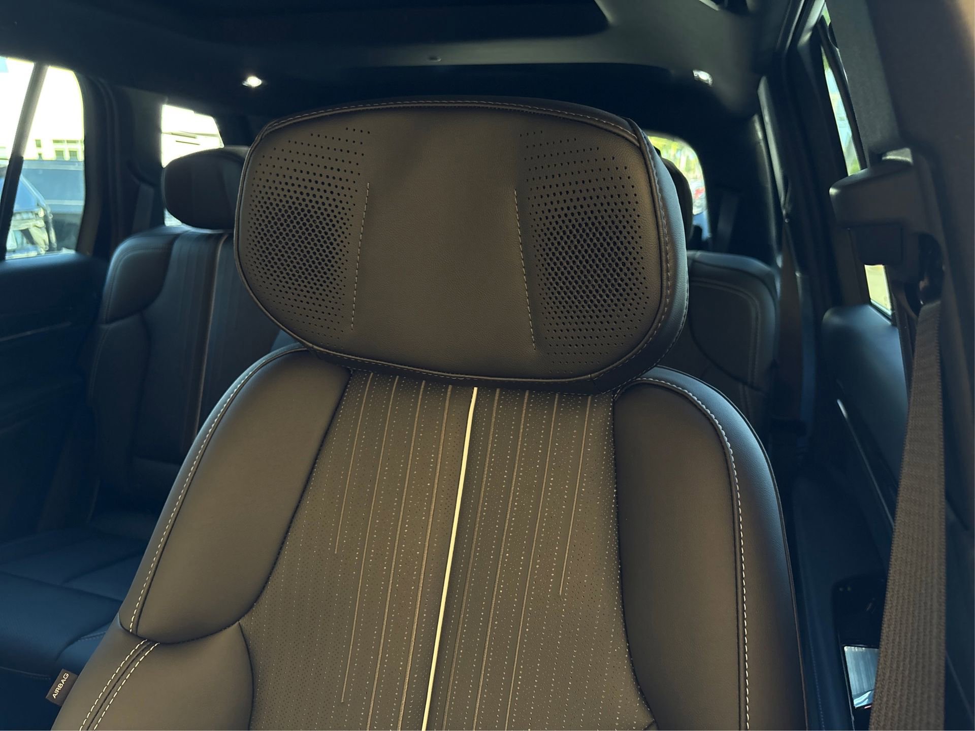 New 2026 Cadillac Vistiq Luxury image 31