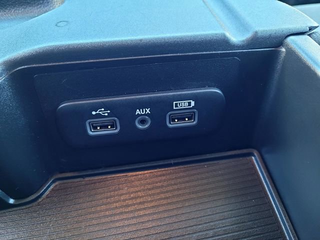 Used 2022 RAM 1500 Classic SLT image 19