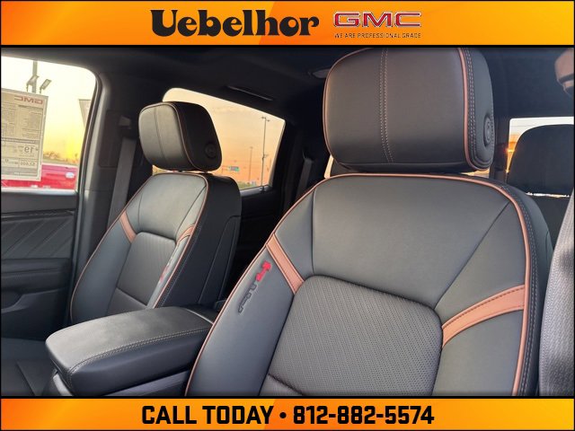New 2026 GMC Canyon AT4 w/ Technology Plus Package image 22