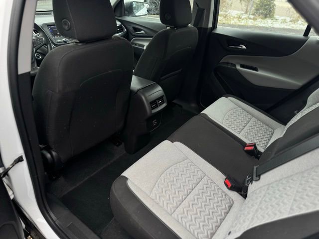 Used 2023 Chevrolet Equinox LS image 18