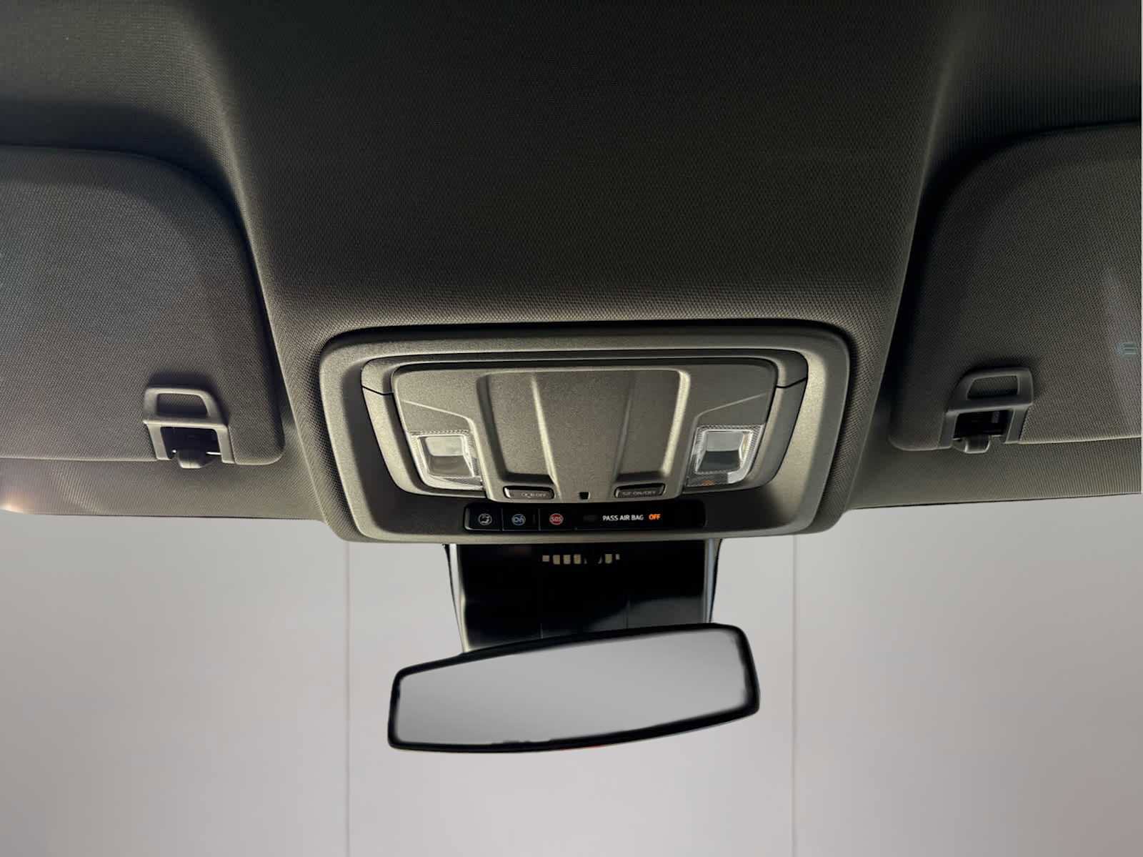 Used 2025 Chevrolet Silverado 2500 Custom w/ Custom Value Package image 21