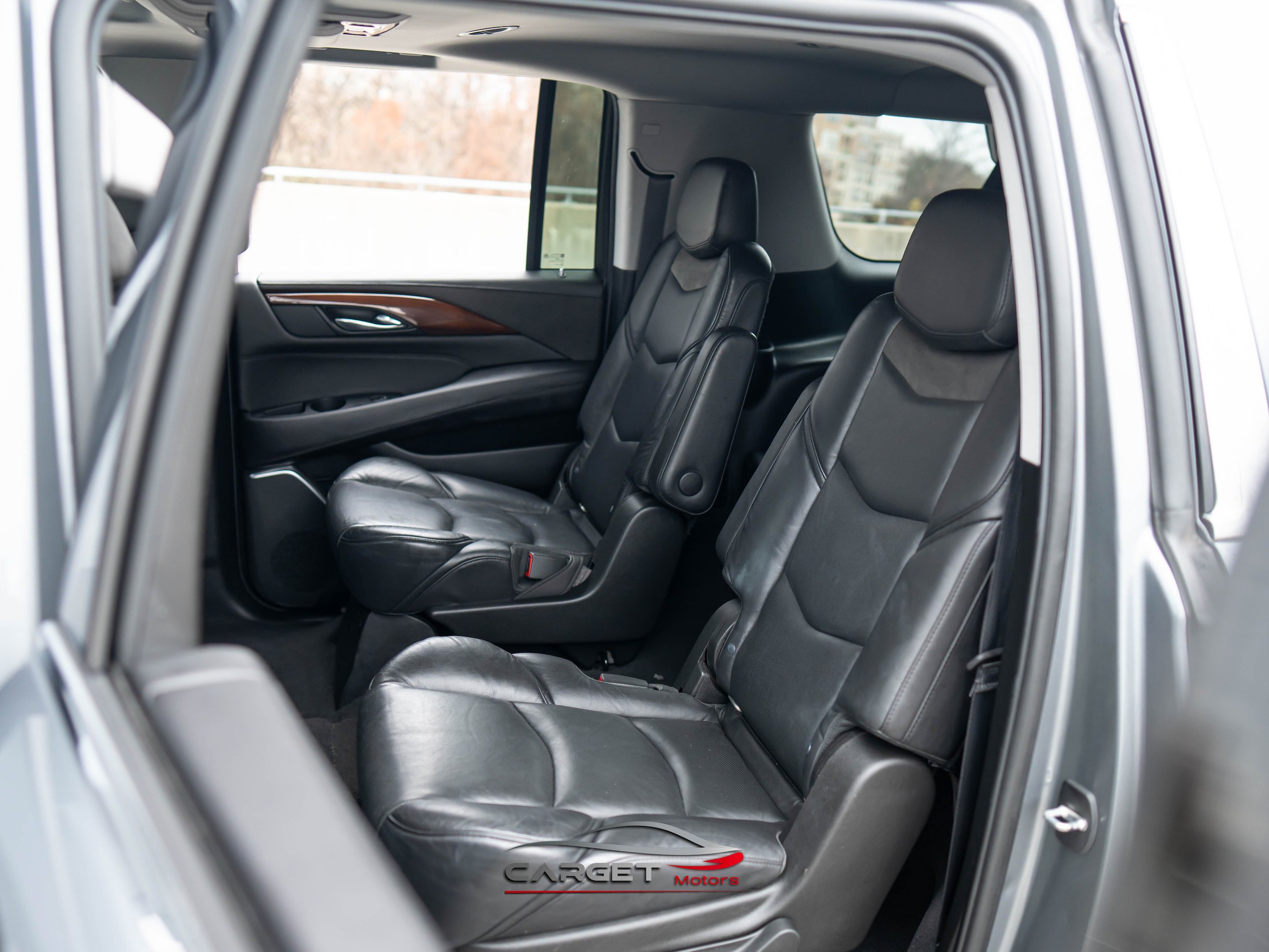 Used 2019 Cadillac Escalade ESV Luxury AWD/4WD image 21