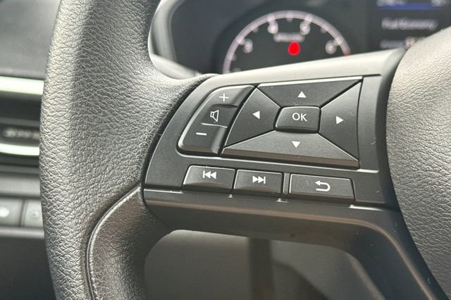 Used 2025 Nissan Altima 2.5 S image 25