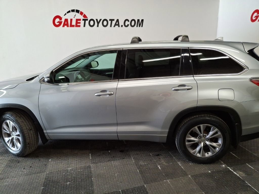 Used 2015 Toyota Highlander Plus image 10