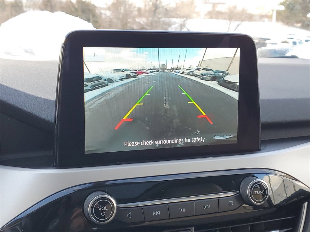 Used 2020 Ford Escape SE Sport image 25