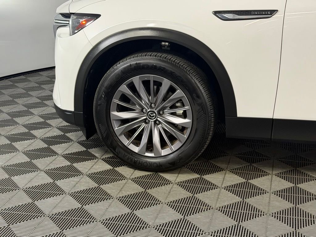 Used 2025 MAZDA CX-90 3.3 Turbo w/ Preferred Package AWD/4WD image 11