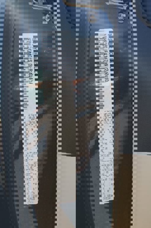 Used 2022 Chrysler Pacifica Limited w/ Uconnect Theater Family Group image 30