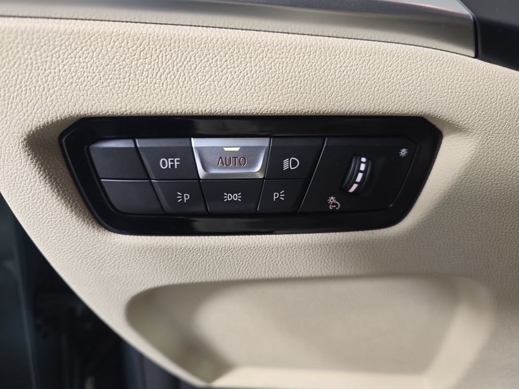 New 2026 BMW i4 xDrive40i w/ Premium Package AWD/4WD image 26