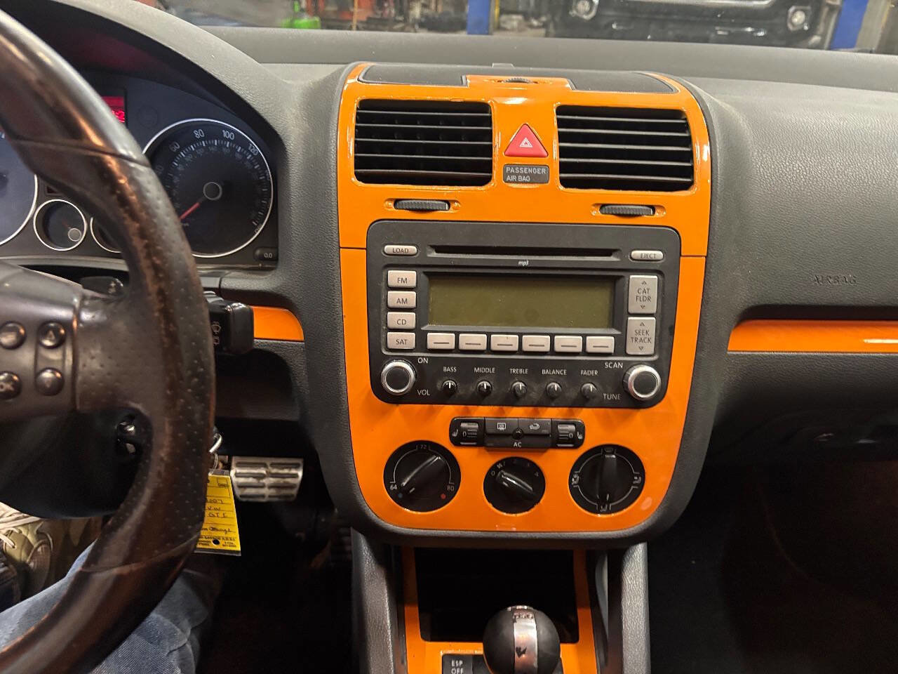 Used 2007 Volkswagen GTI 2-Door image 8