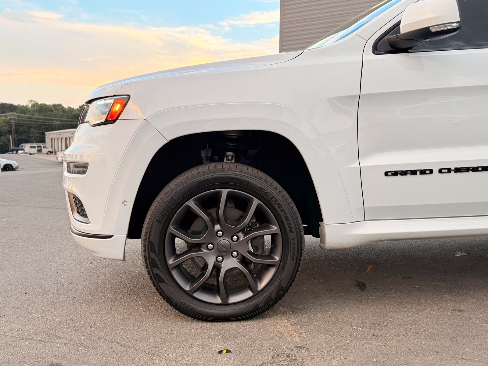 Used 2021 Jeep Grand Cherokee High Altitude AWD/4WD image 22