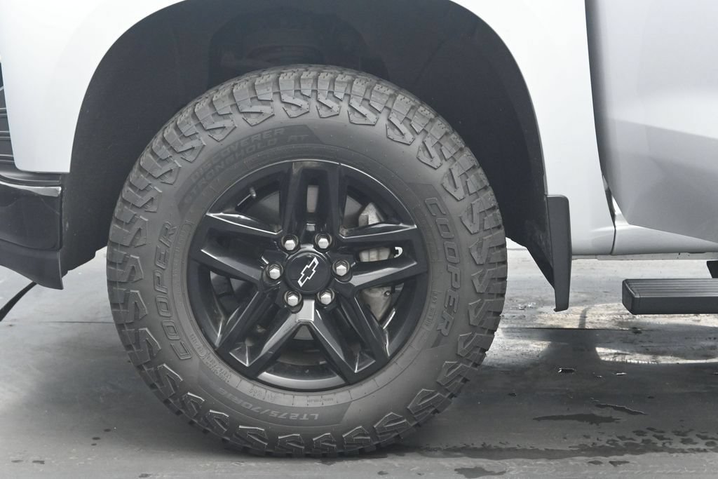 Used 2021 Chevrolet Silverado 1500 LT Trail Boss w/ Convenience Package II AWD/4WD image 31
