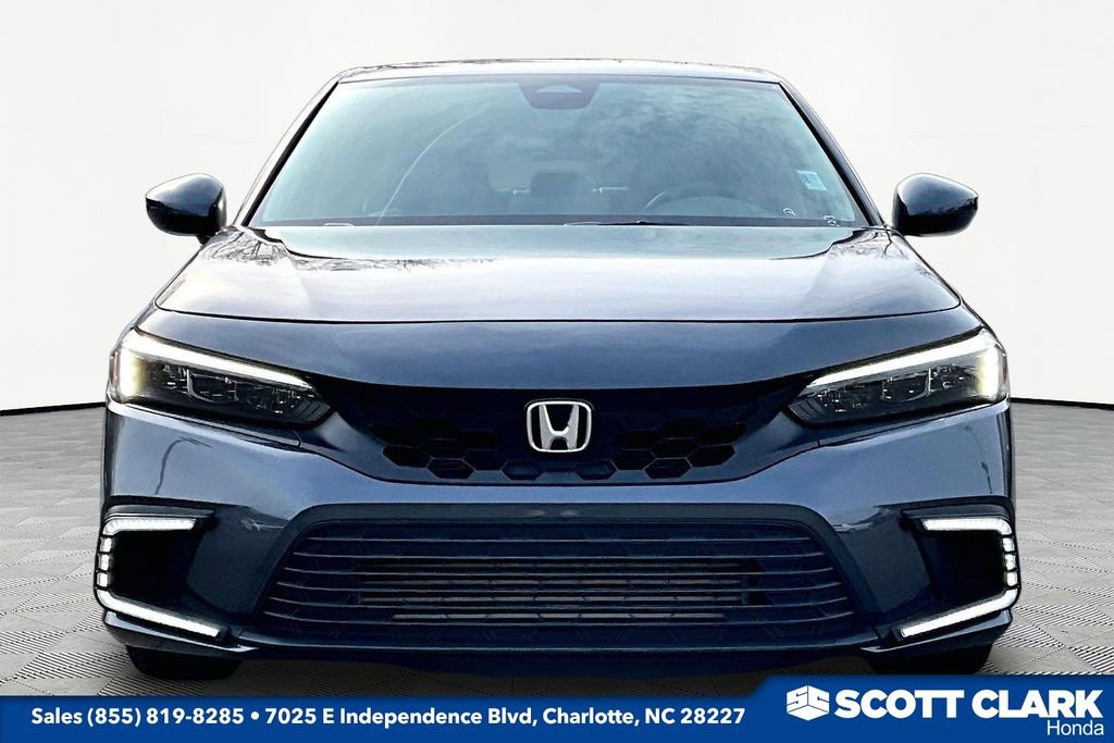 Used 2024 Honda Civic EX-L image 2