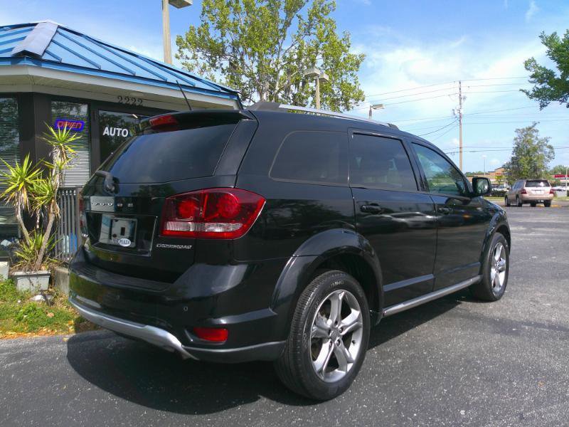 Used 2017 Dodge Journey Crossroad image 5