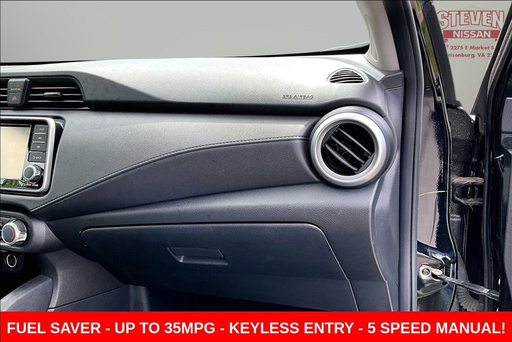 Certified 2022 Nissan Versa S FWD image 23