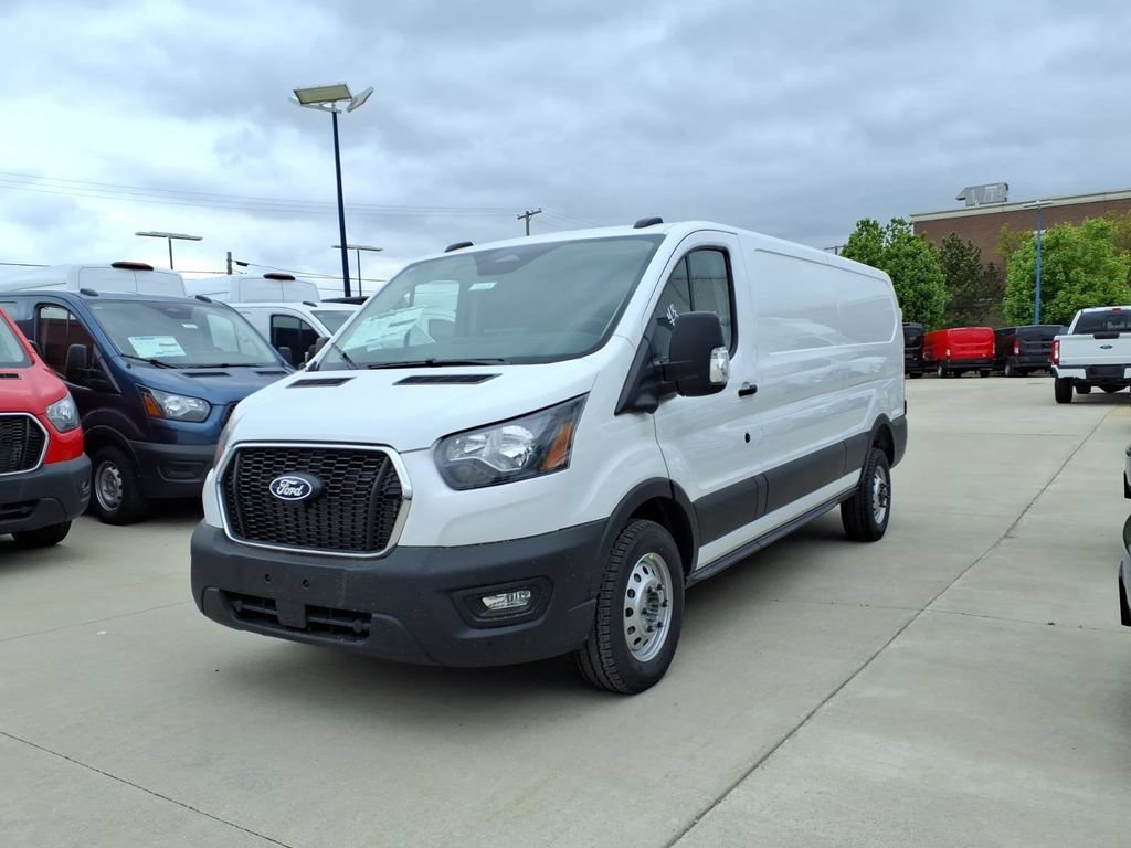 New 2026 Ford Transit 350 148 Low Roof RWD 360° Tour