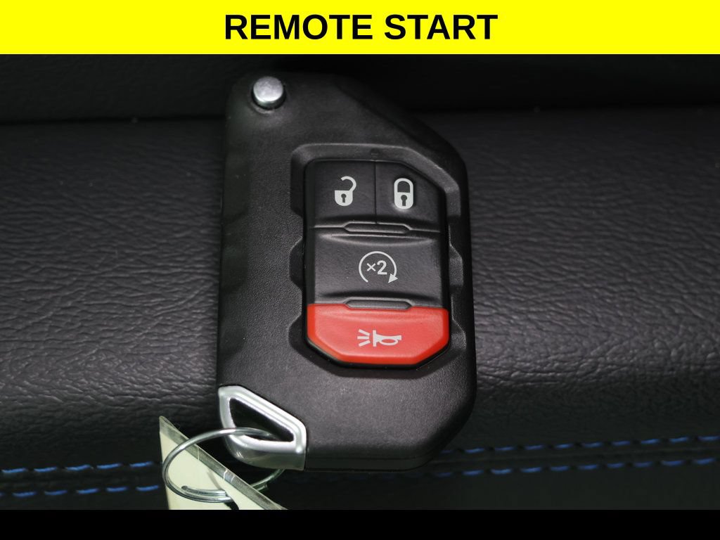 Used 2022 Jeep Wrangler Unlimited Rubicon 4xe w/ Cold Weather Group AWD/4WD image 10