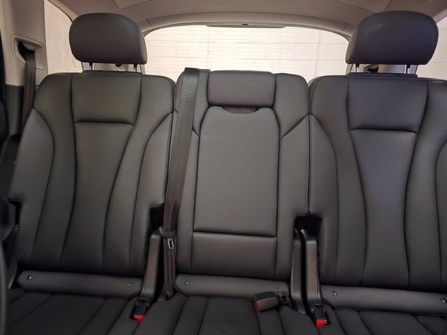 Used 2023 Audi Q7 3.0T Premium Plus AWD/4WD image 29