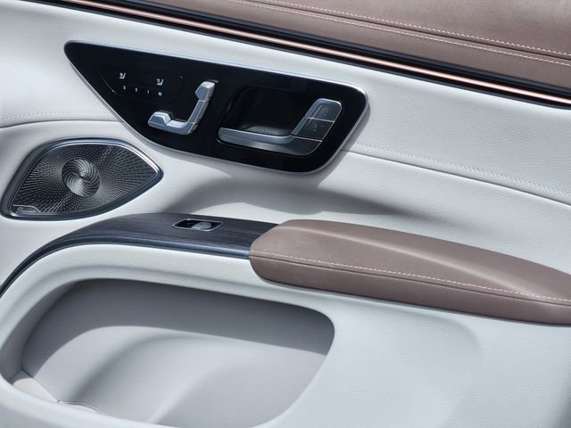 Certified 2023 Mercedes-Benz EQS 580 4MATIC SUV image 21