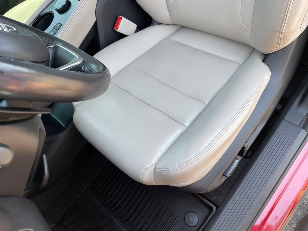 Used 2023 Nissan Rogue SL AWD/4WD image 25