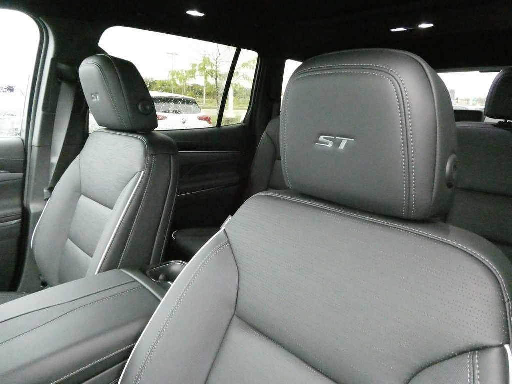 New 2026 Buick Enclave Sport Touring w/ Super Cruise Package image 33