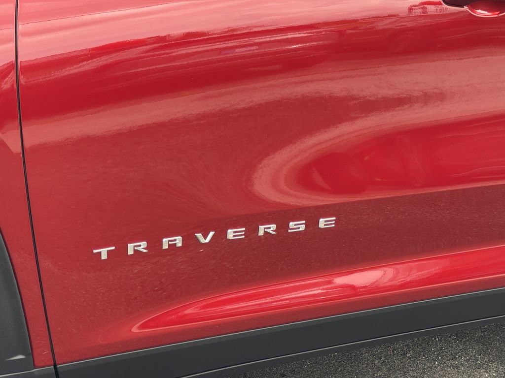 New 2026 Chevrolet Traverse LT w/ Sun and Wheel Package FWD image 26