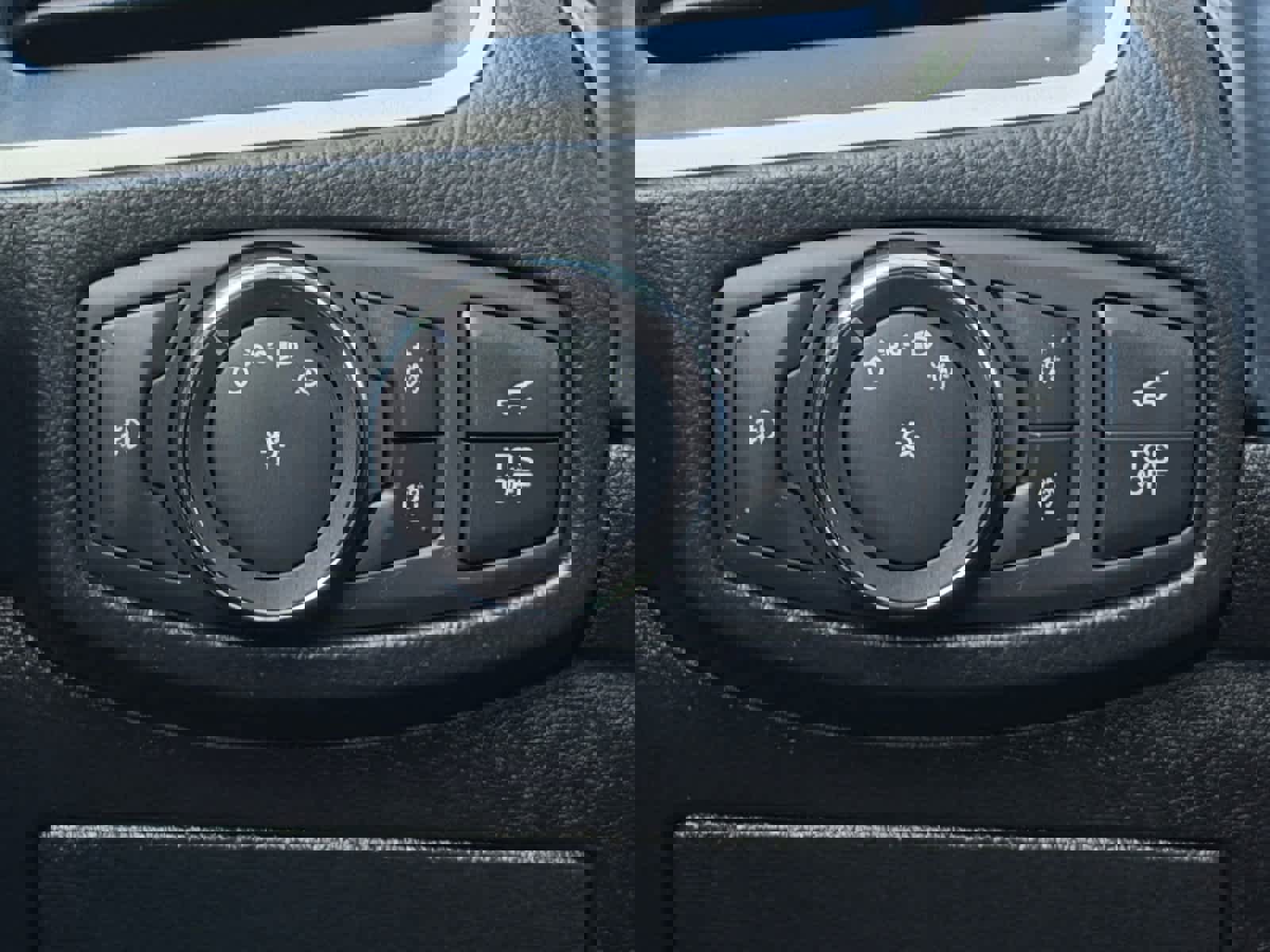 Used 2019 Ford Edge SEL w/ Equipment Group 201A image 19