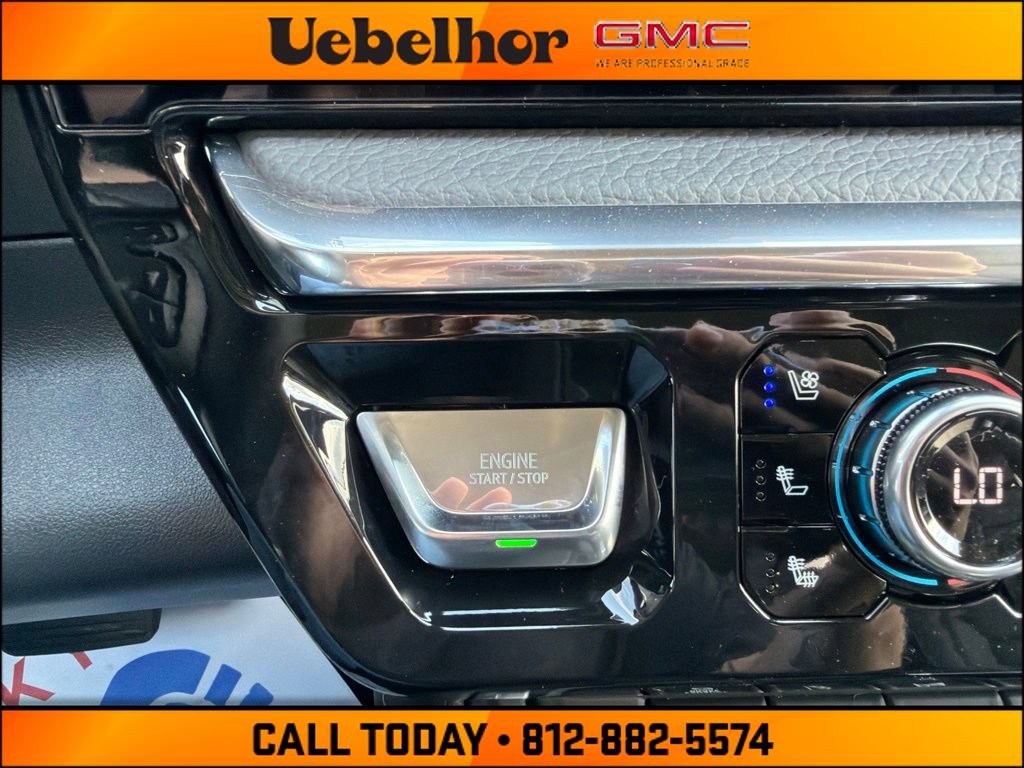 New 2026 GMC Sierra 2500 Denali w/ Denali Reserve Package AWD/4WD image 23