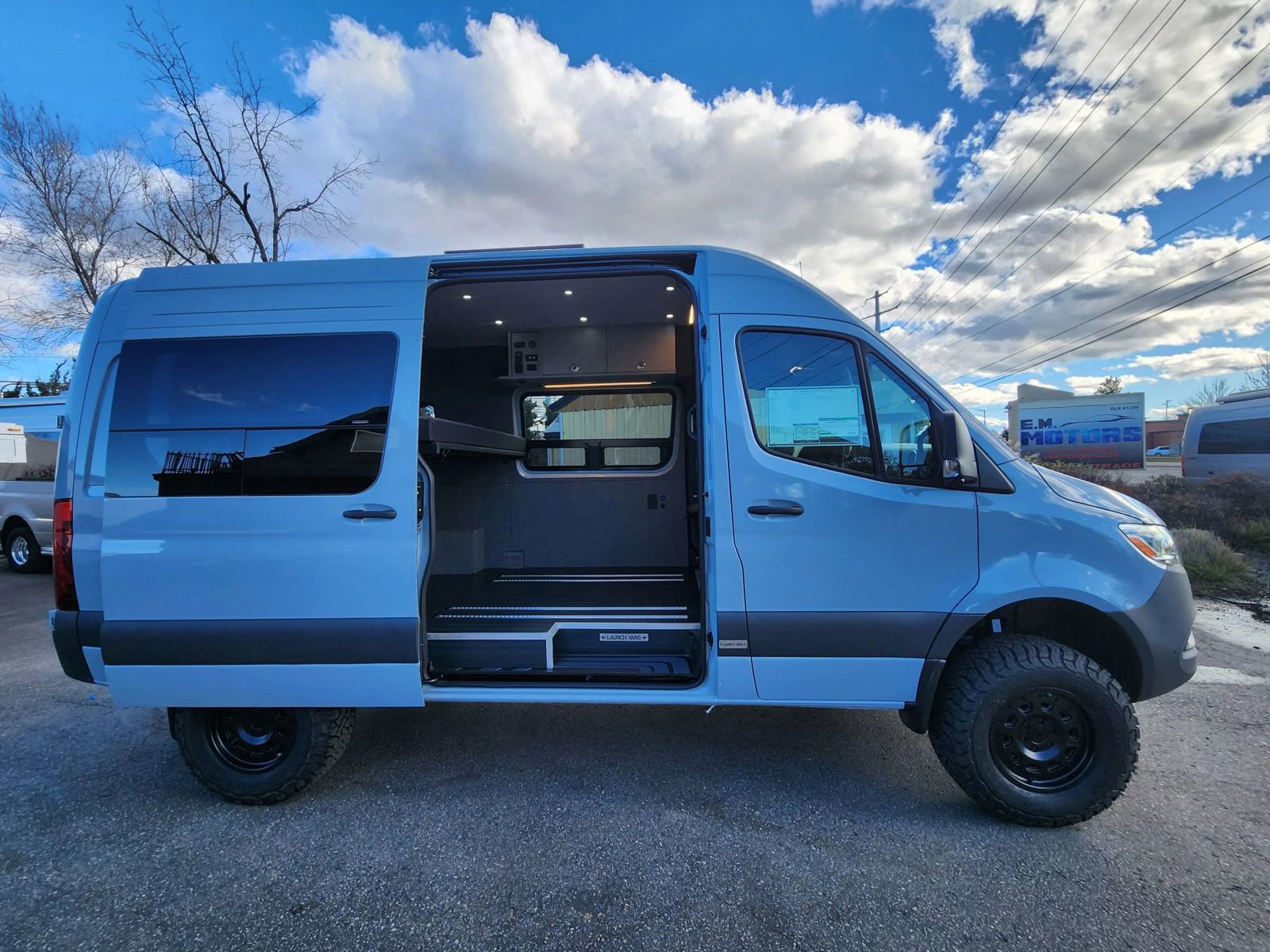 Used 2025 Mercedes-Benz Sprinter 2500 image 60