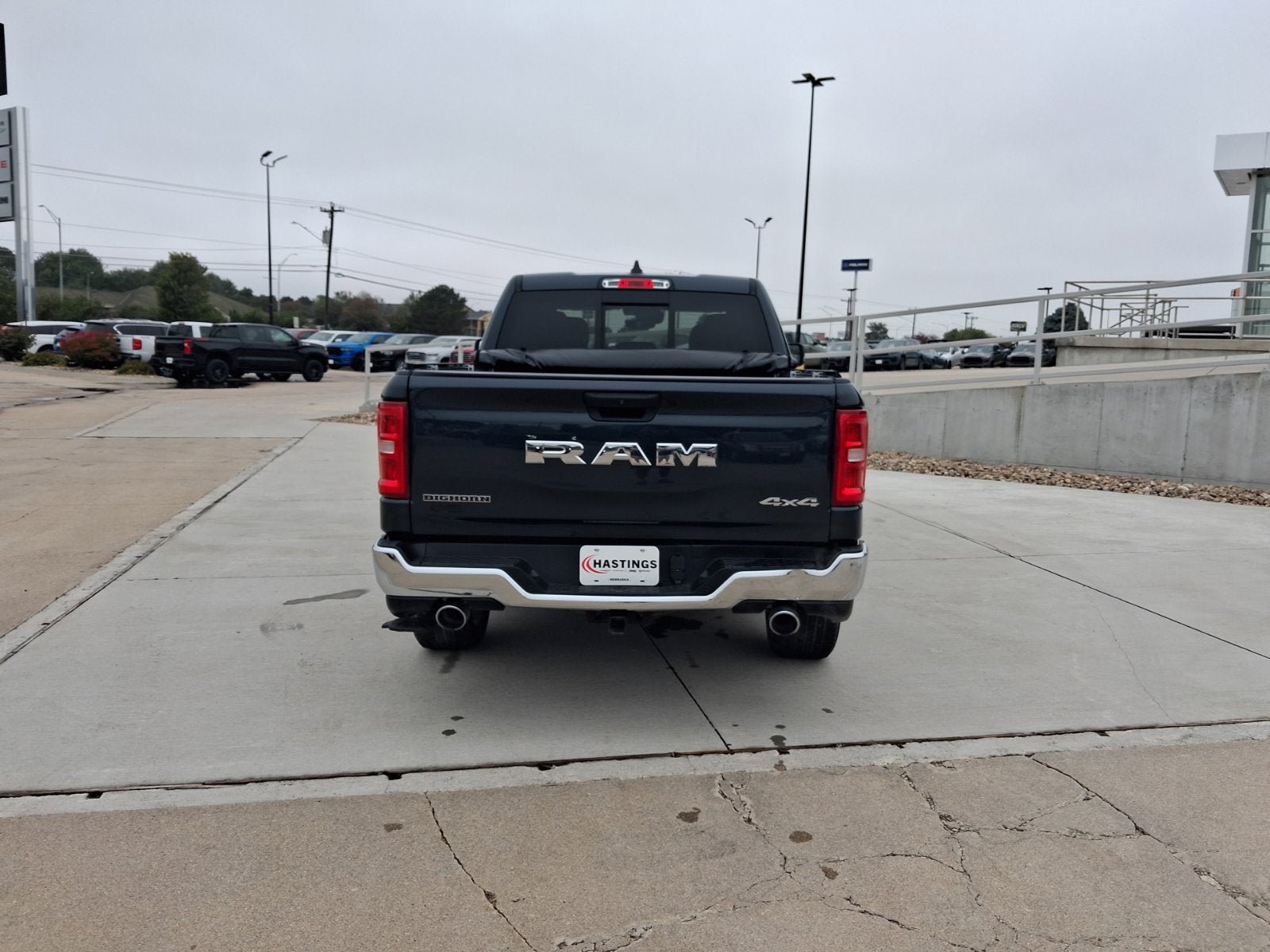 Used 2025 RAM 1500 Big Horn AWD/4WD image 4