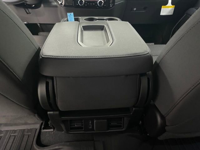 New 2025 GMC Sierra 1500 Elevation image 17