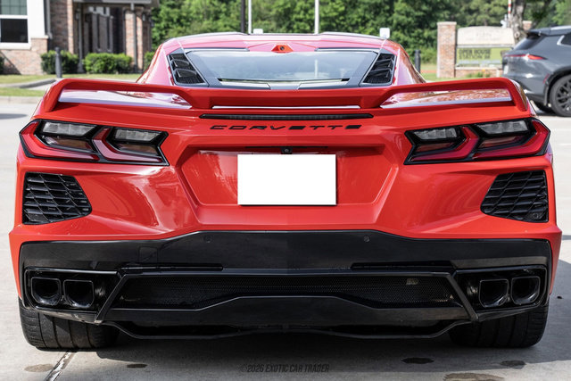 Used 2024 Chevrolet Corvette Stingray Premium Cpe w/ Z51 Performance Package RWD image 7