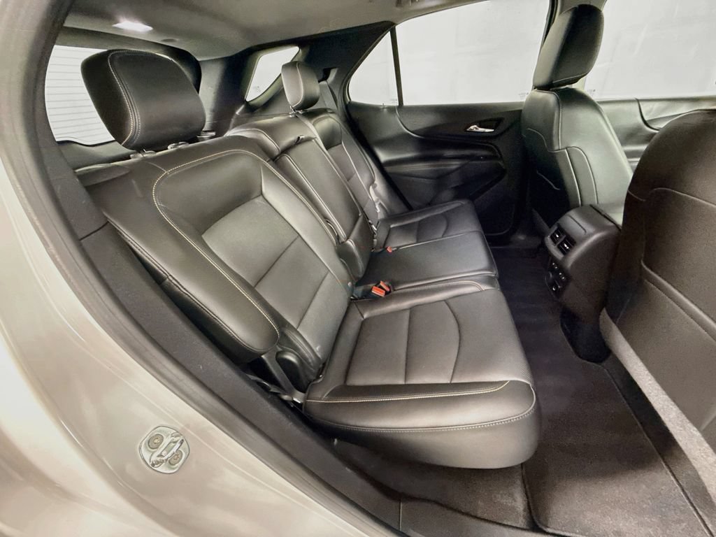 Used 2018 Chevrolet Equinox Premier FWD image 29