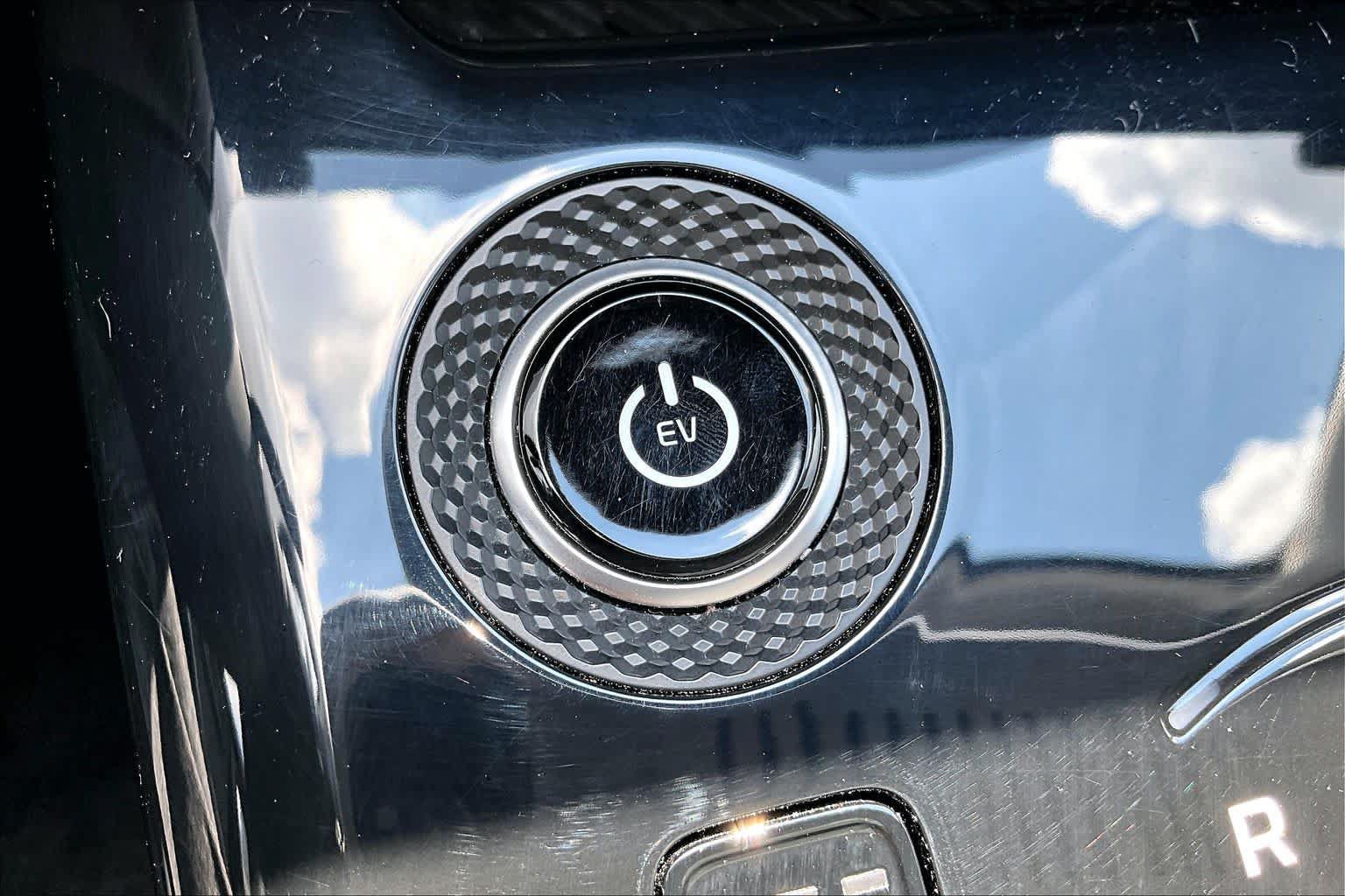 Certified 2023 Kia Niro Wave FWD image 30