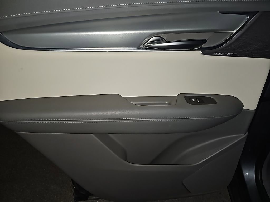 Used 2020 Cadillac XT5 Premium Luxury image 28