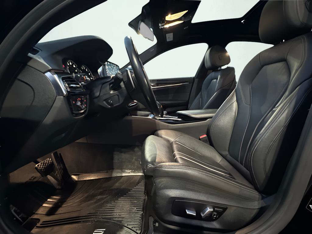 Used 2018 BMW 540i xDrive 540i xDrive image 17