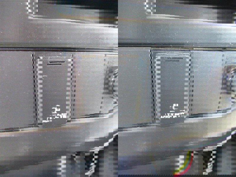 Used 2018 Chevrolet Express 2500 Extended image 30