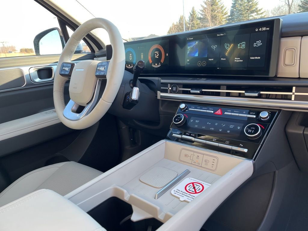 New 2025 Hyundai Santa Fe SEL image 9