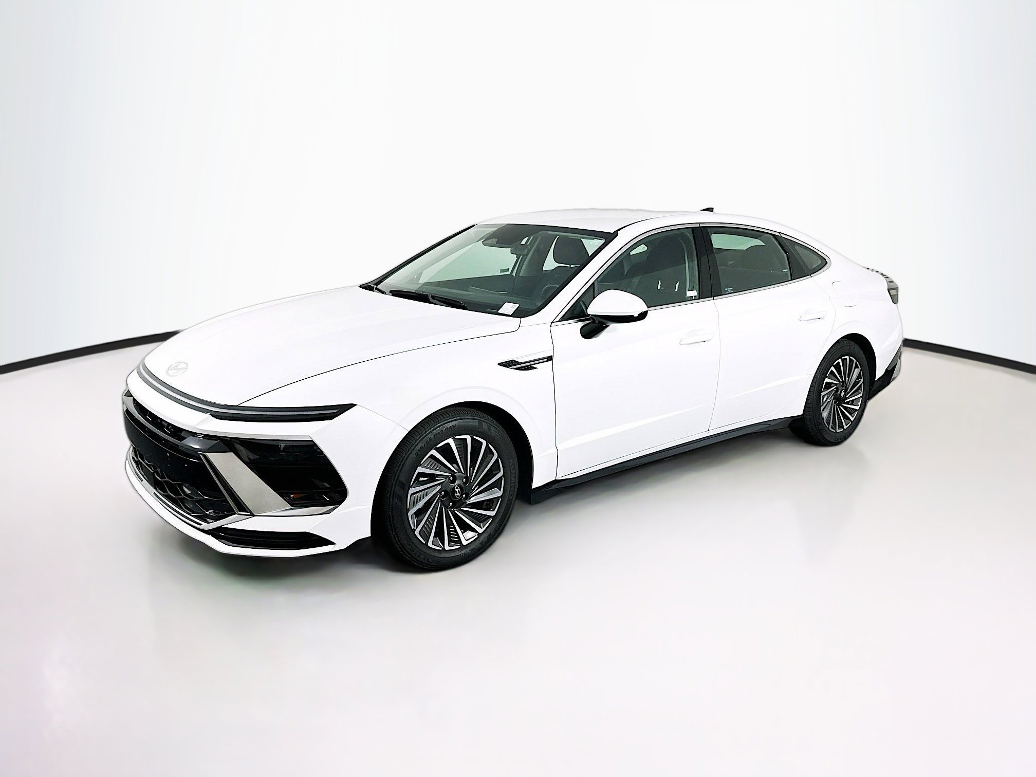 Used 2025 Hyundai Sonata SEL image 3