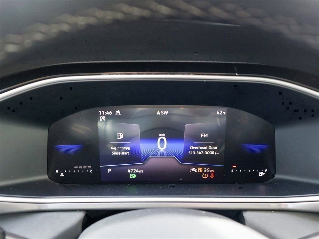 New 2025 Volkswagen Taos SE image 22