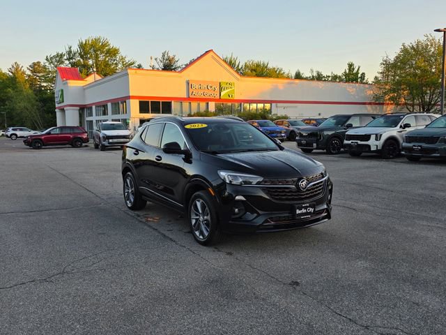 Used 2023 Buick Encore GX Essence w/ Sport Touring Package AWD/4WD image 30