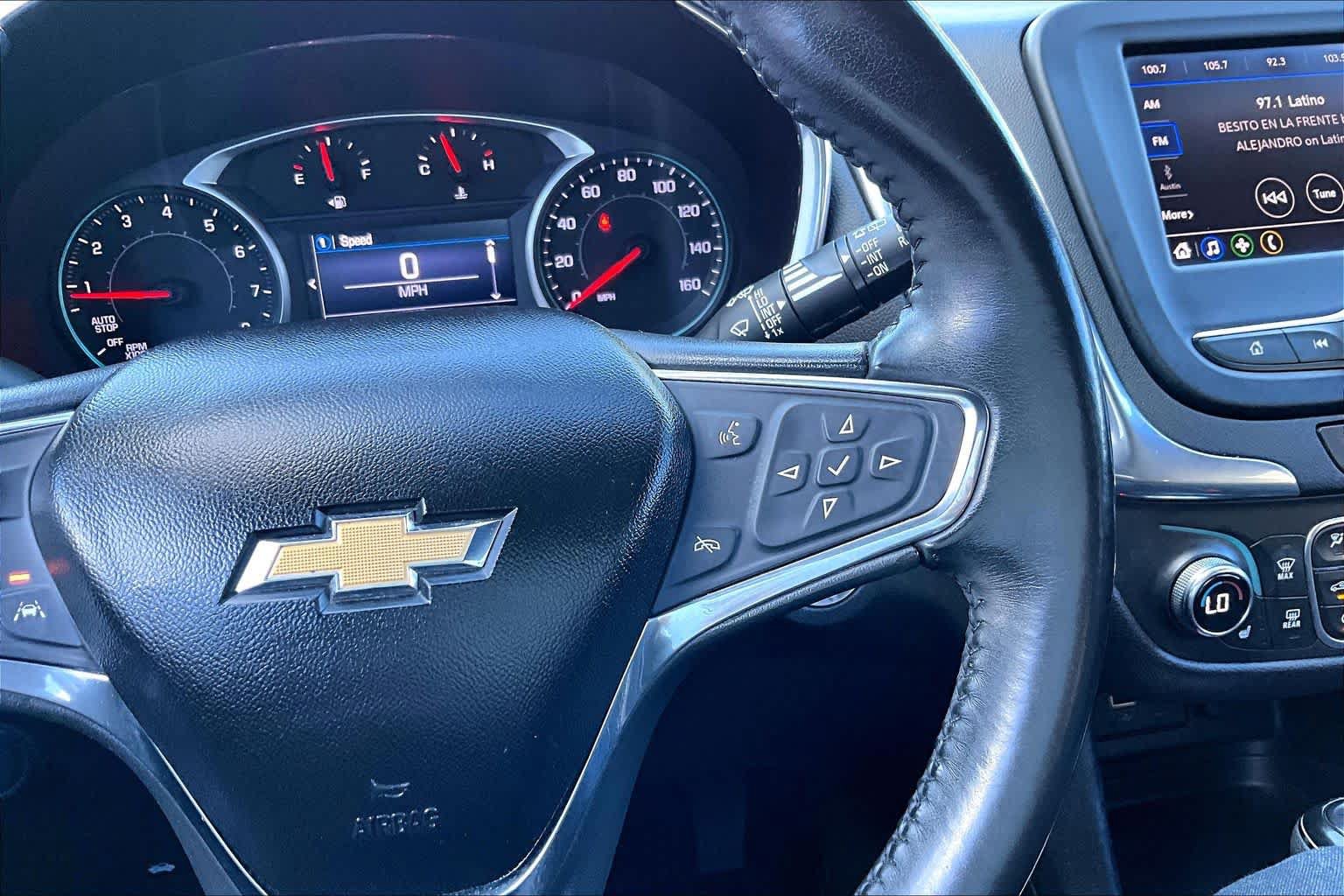 Used 2020 Chevrolet Equinox LT FWD image 24