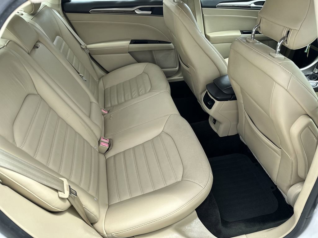 Used 2013 Ford Fusion SE image 31