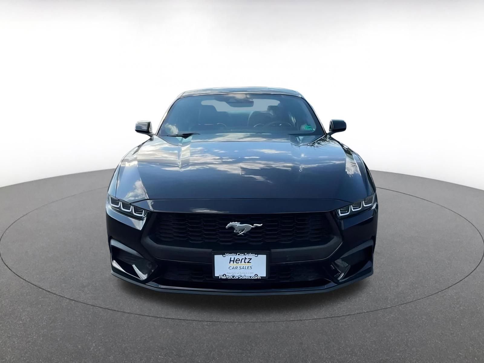 Used 2024 Ford Mustang Premium image 4