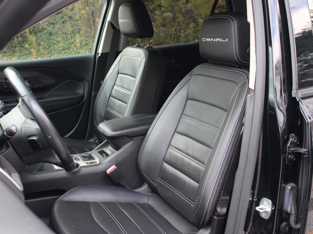 Certified 2022 GMC Terrain Denali w/ LPO, 'HIT The Road' Package image 15