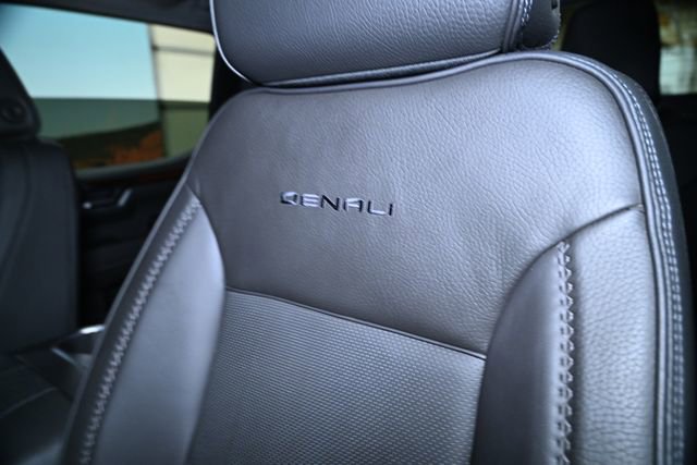 Used 2025 GMC Sierra 1500 Denali image 30